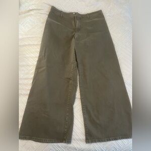 Universal Thread Women's Khaki Flare Jeans